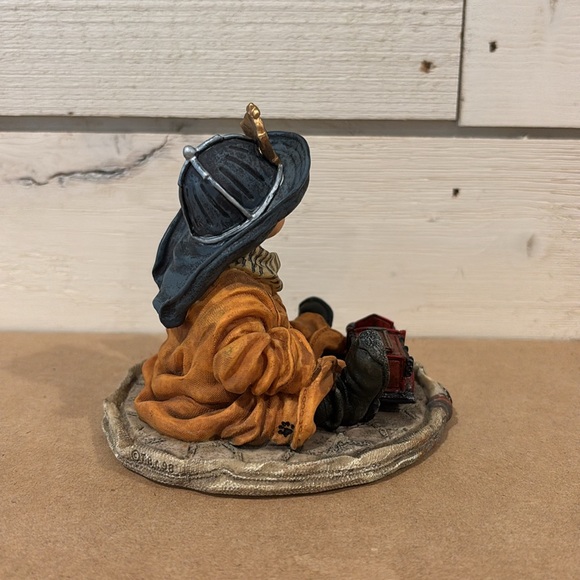 Yesterday’s Child The I Wanna Be Series, No. 9 “The Fire Chief” Figurine - Picture 5 of 5